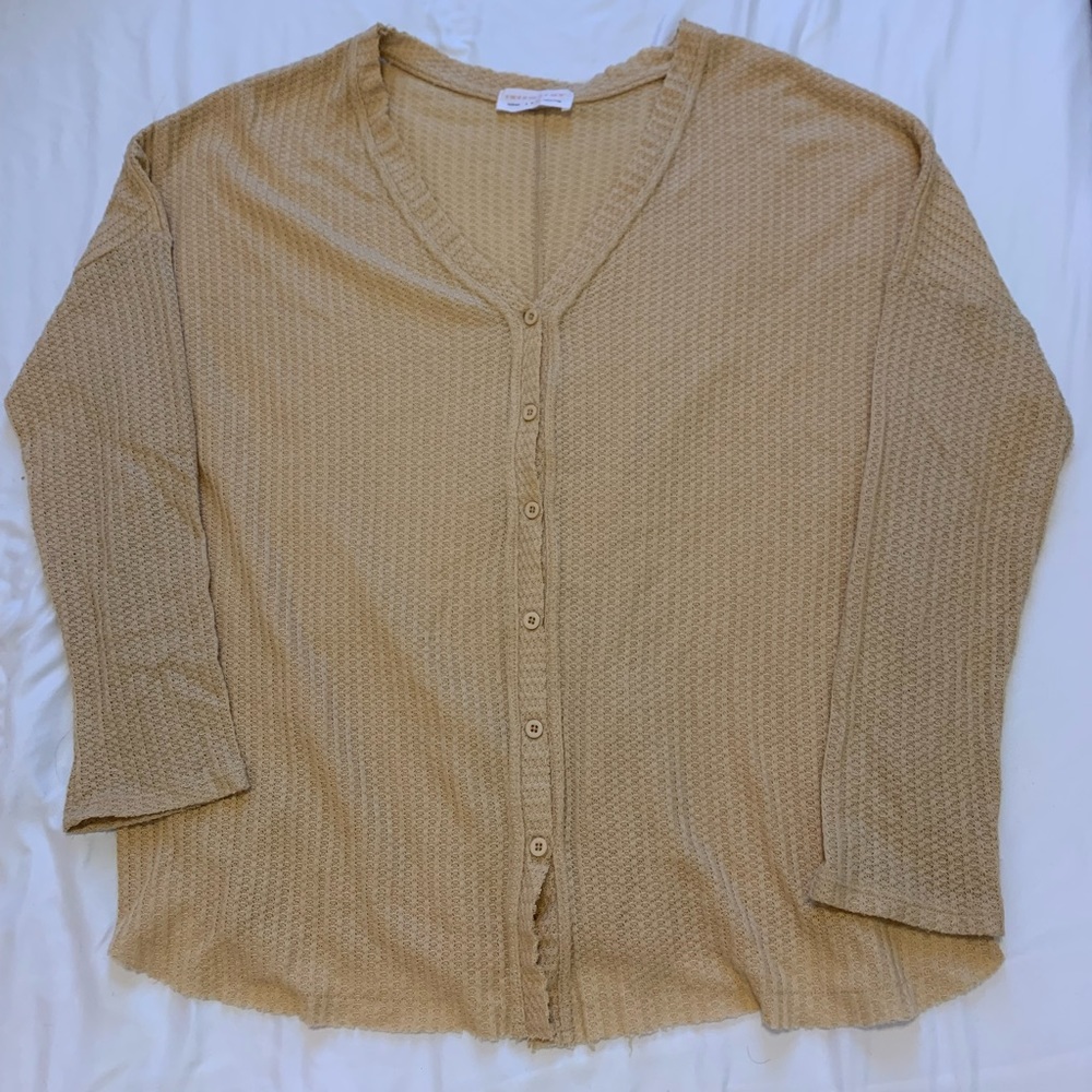 Boutique oversized yellow waffle sweater with buttons